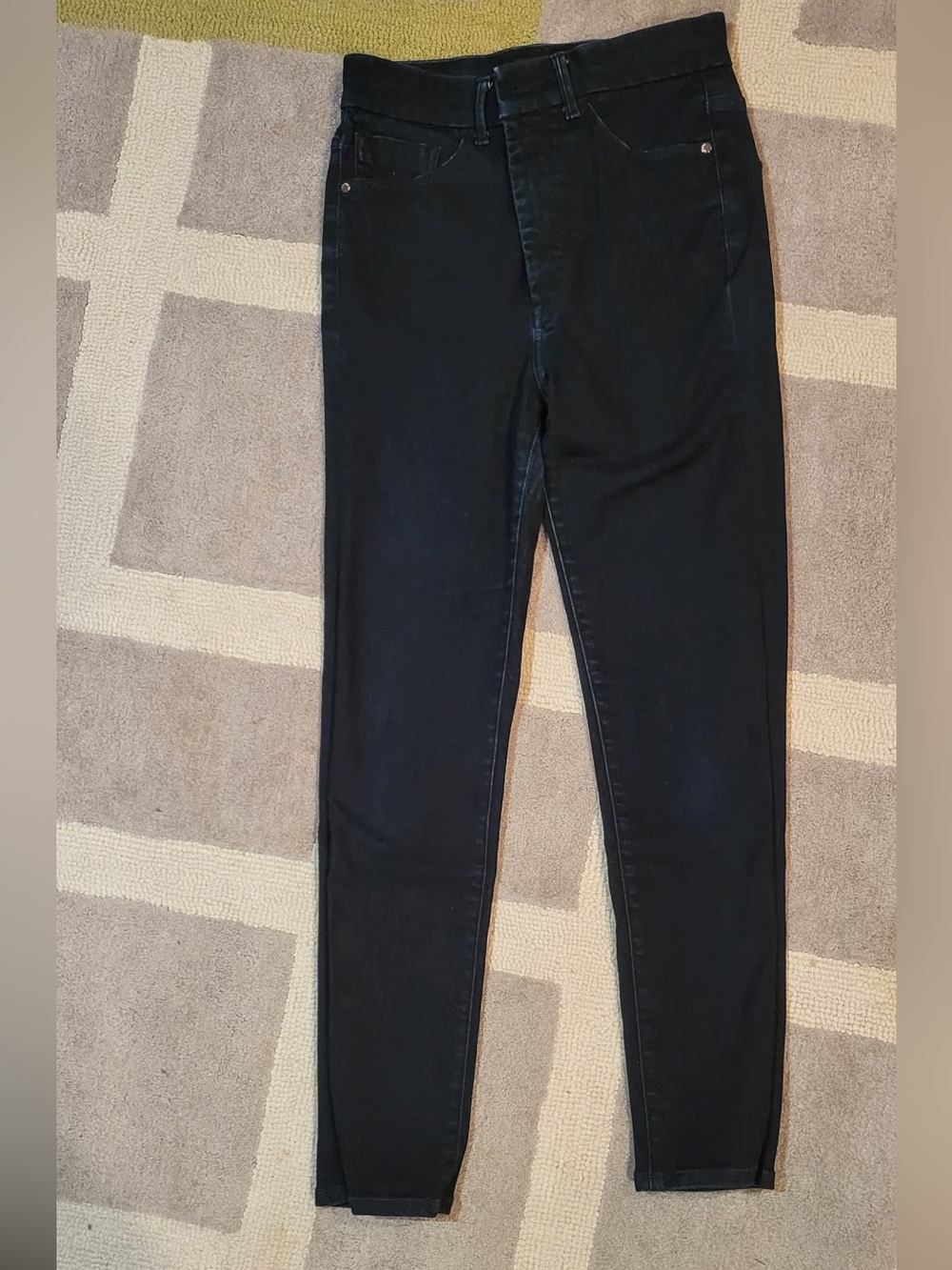 Women’s Deep Dark Stretch Skinny Jeans